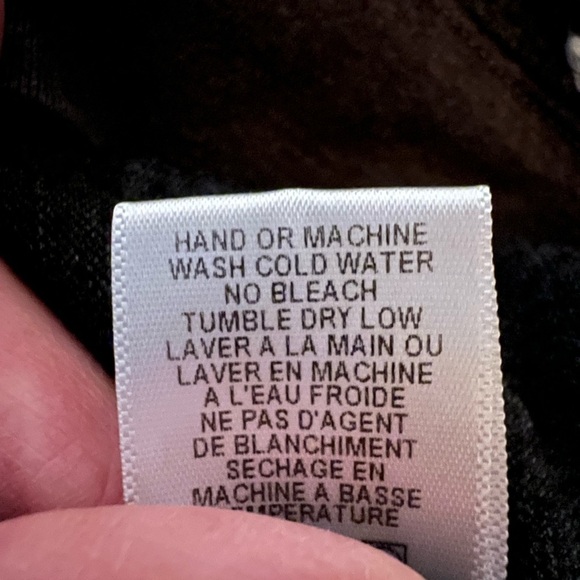 WILDFOX reverse fleece black sweatshirt white swans pink roses graphic sz XS - Picture 7 of 7